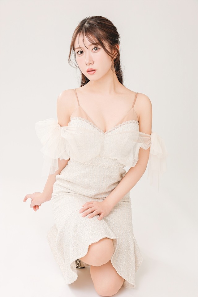 桃乃 つきプロフィール写真2